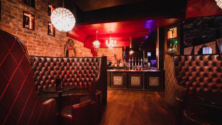 Reports-Store-Pub-Market-Report-2023-cover